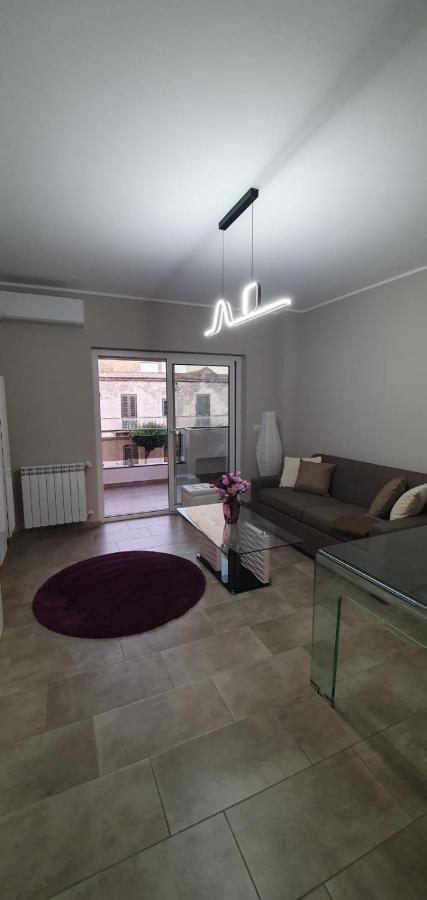 Casa Glicine Lägenhet Milazzo Exteriör bild