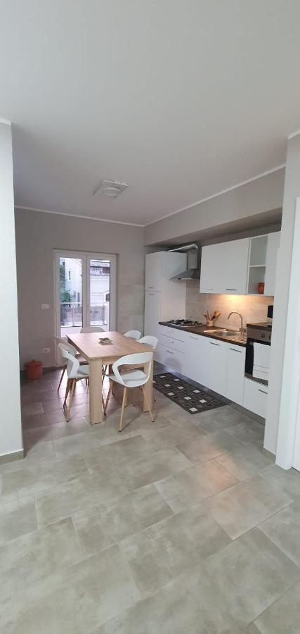 Casa Glicine Lägenhet Milazzo Exteriör bild