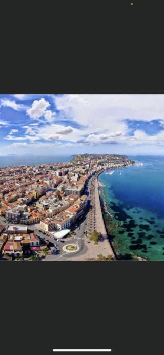 Casa Glicine Lägenhet Milazzo Exteriör bild