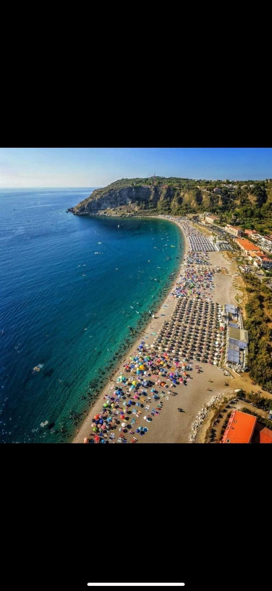 Casa Glicine Lägenhet Milazzo Exteriör bild